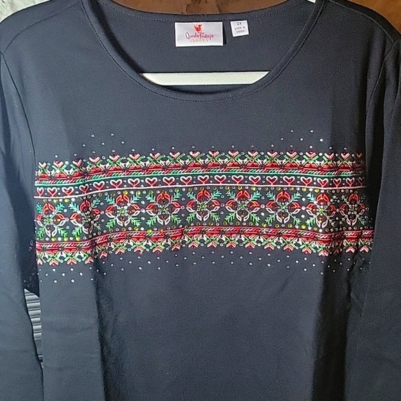 Quacker Factory Black Christmas Holiday Long Sleeve Embroidered Top-Plus Size 2X - Picture 2 of 6